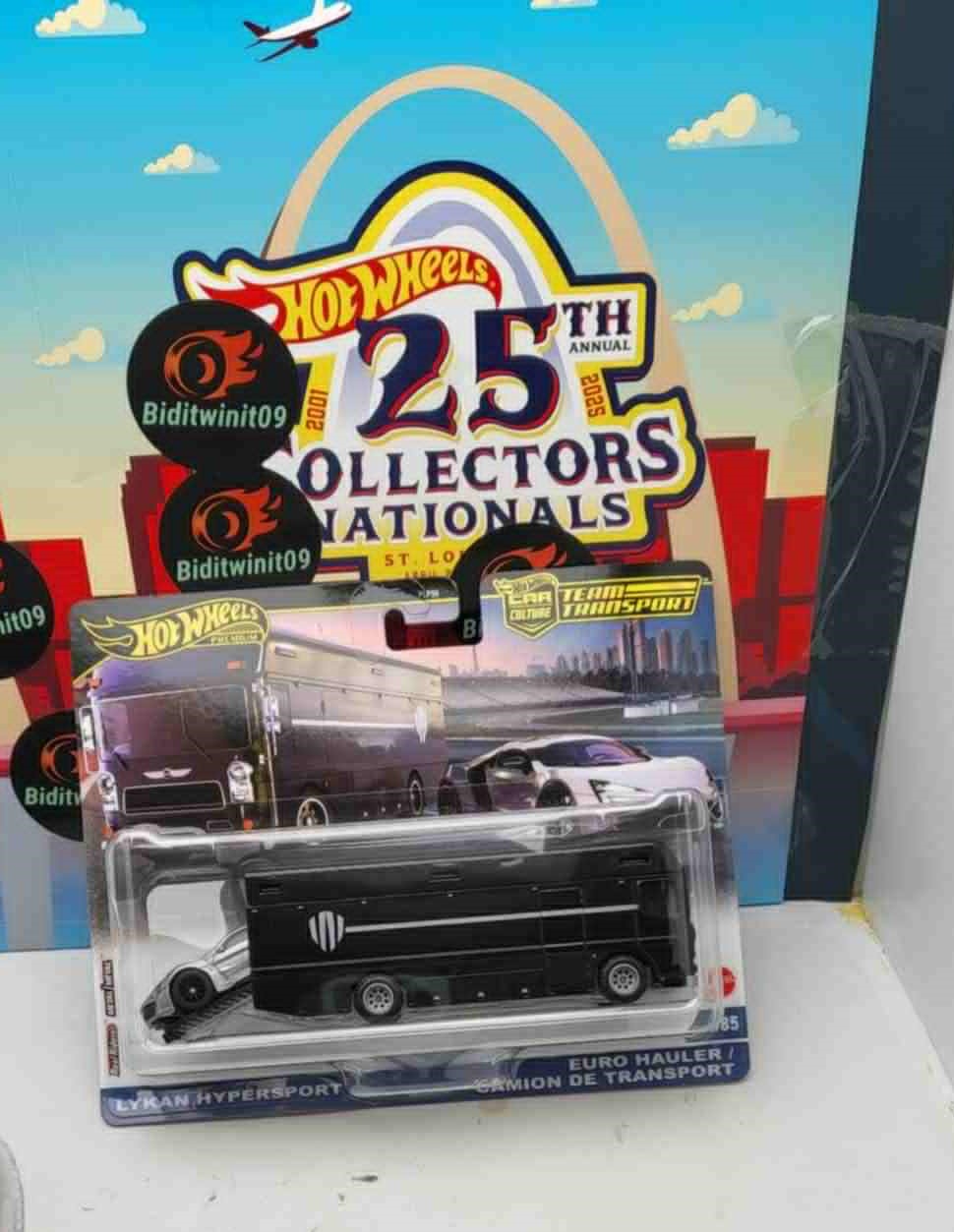 HOT WHEELS 2025 TEAM TRANSPORT CASE H LYKAN HYPERSPORT EURO HAULER / CAMION DE TRANSPORT