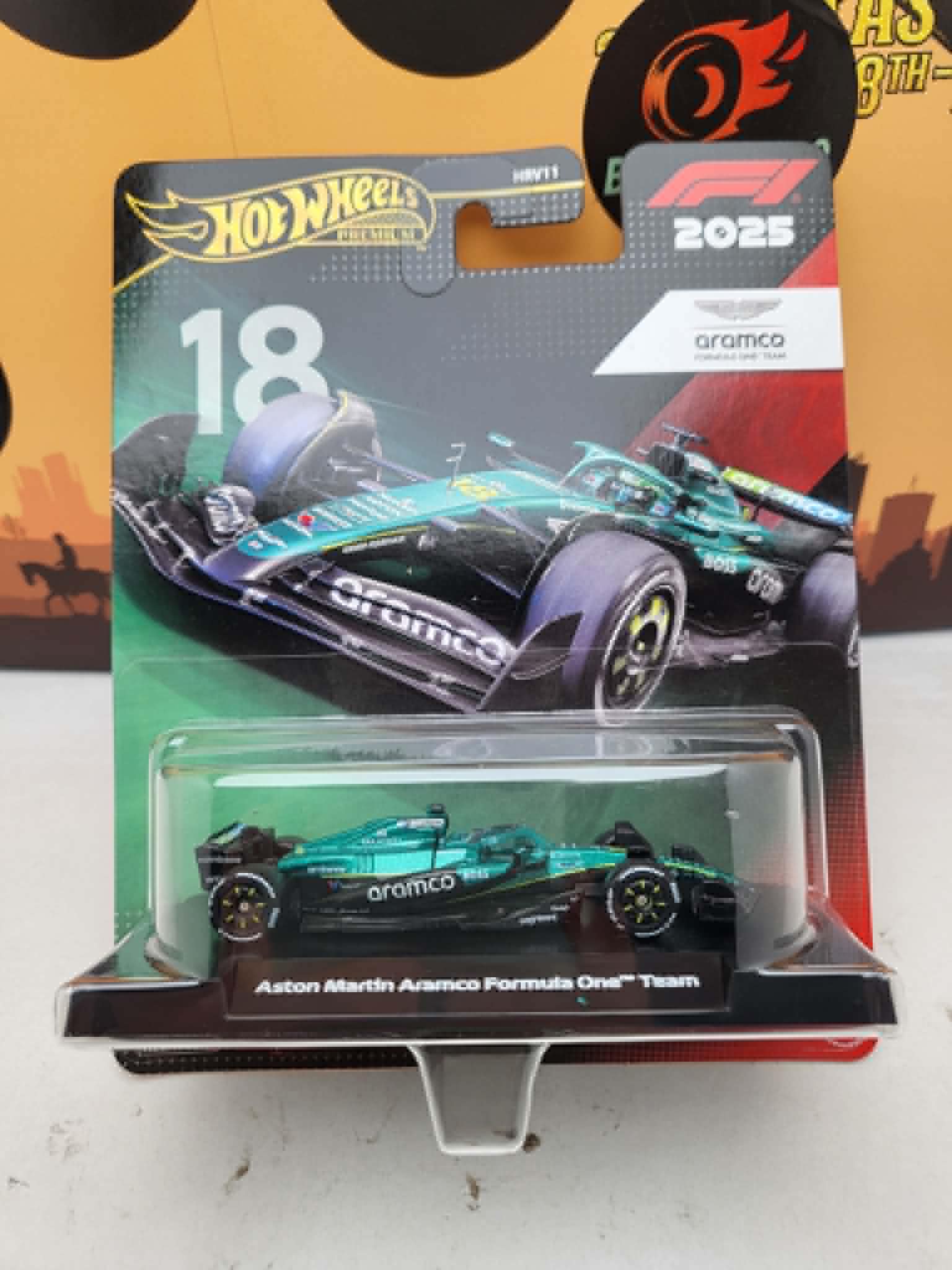 Hot Wheels Premium Formula 1 2025 L Case Aston Martin Aramco Formula One Team #18