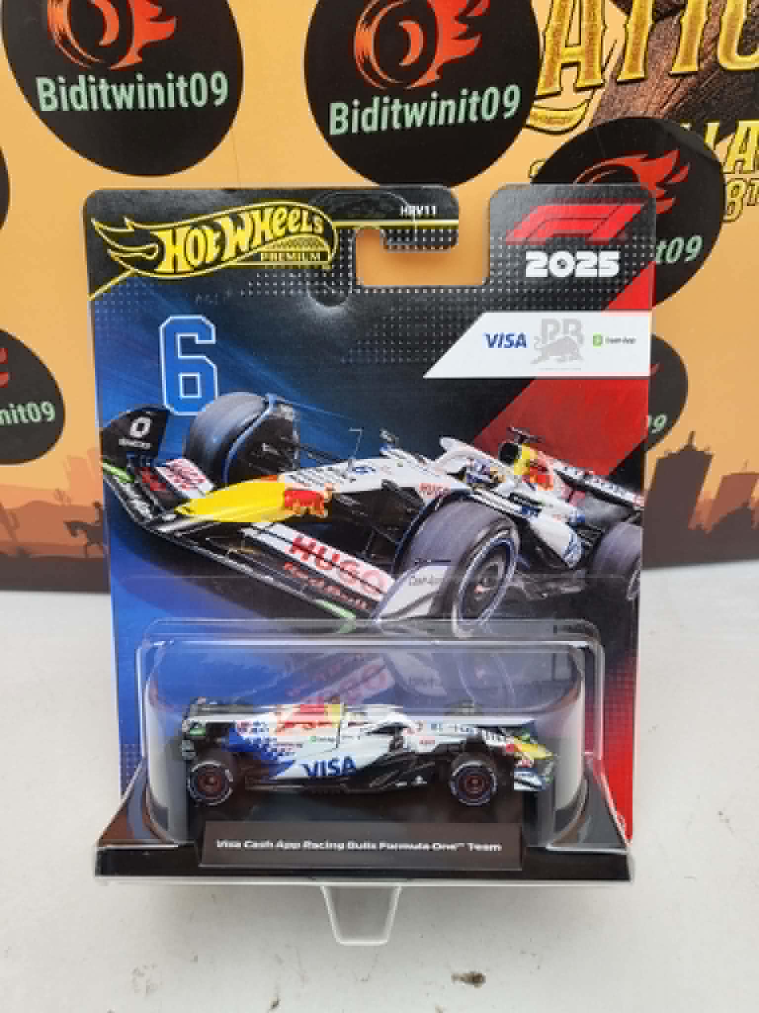 Hot Wheels Premium Formula 1 2025 L Case Visa Cash App Racing Bulls Formula One Team